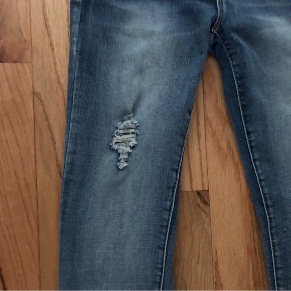 Secrets Super high rise jeans- size 5 (27) - Picture 4 of 10